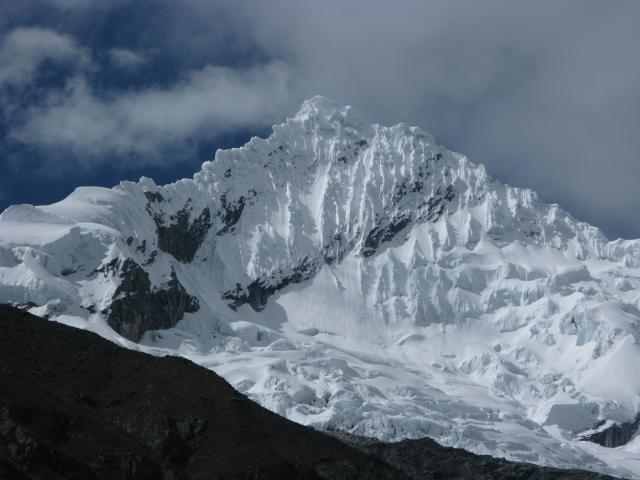 Santa Cruz trail in the Cordillera Blanca