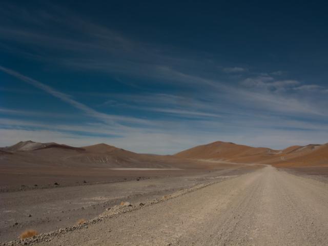 Road to Paso de Sico